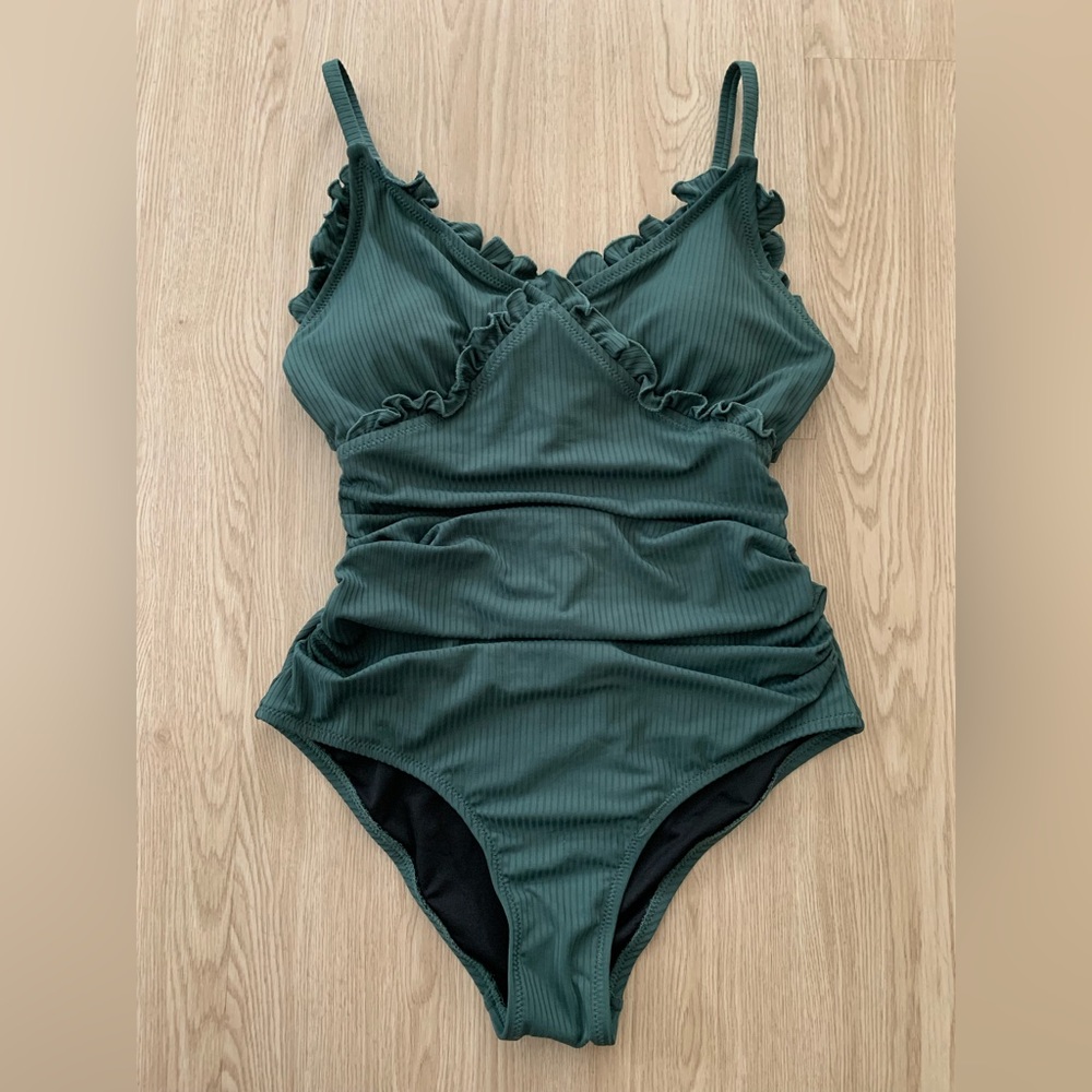 PinkBlush ribbed ruffle trim one piece swimsuit nwot - Picture 5 of 5